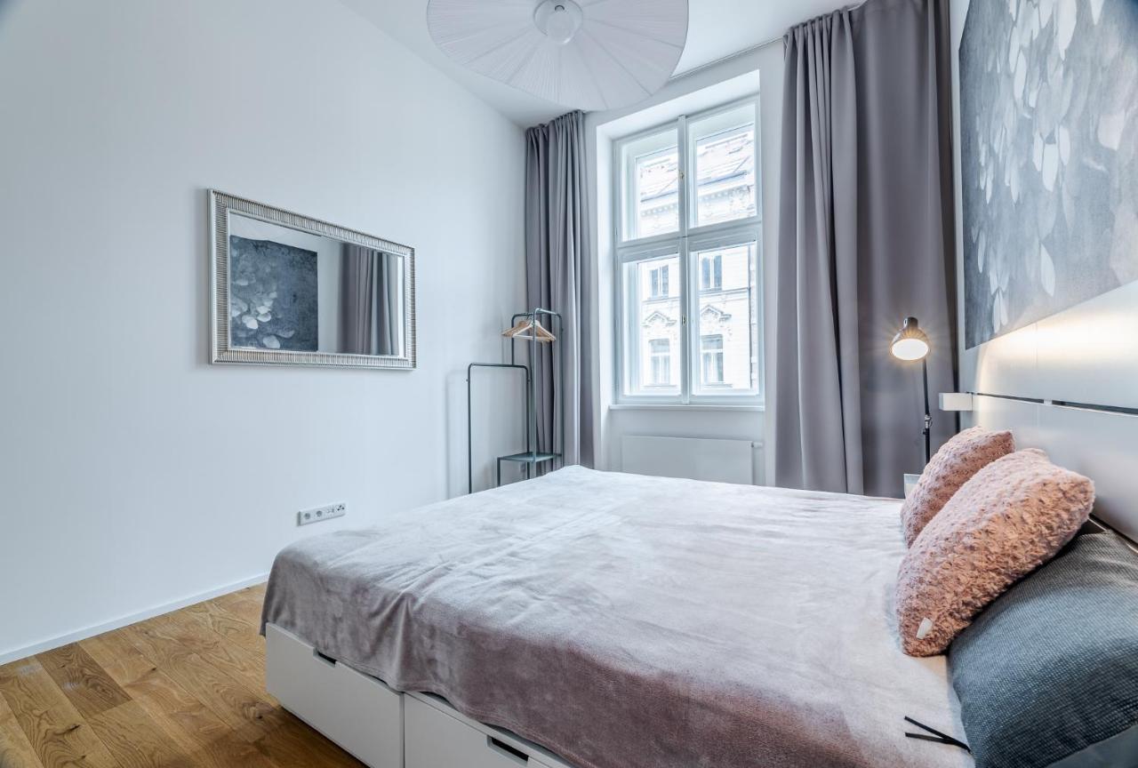 Elegant Apartments Located In The Centre Of Prague Extérieur photo